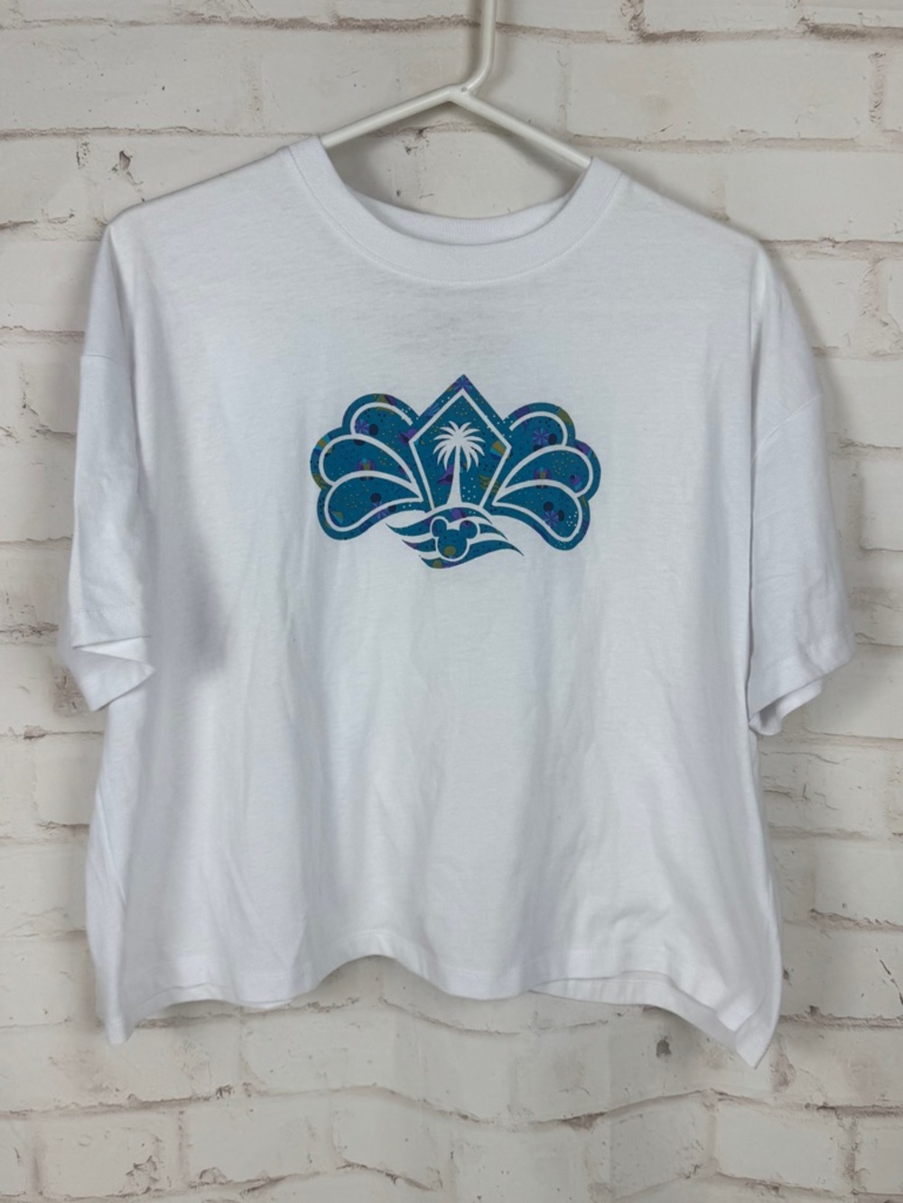 Disney Cruise Line Lookout Cay at Lighthouse Point Womens Shirt Medium EUC!!!!